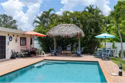 1660 S Hermitage Rd, Fort Myers, FL 33919 - Photo 3