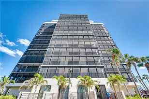 11030 Gulf Shore Dr, Naples, FL 34108 - Photo 29