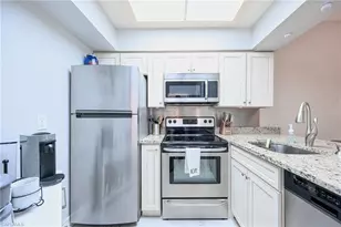 3323 Olympic Dr, Naples, FL 34105 - Photo 11