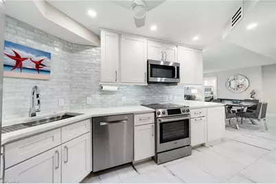 4001 Gulf Shore Blvd N #702, Naples, FL 34103 - Photo 13