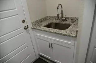 4666 Villa Capri Ln, Bonita Springs, FL 34134 - Photo 35