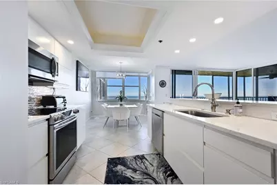 5550 Heron Point Dr #1903, Naples, FL 34108 - Photo 9