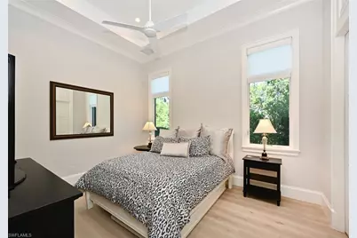 727 Buttonbush Ln, Naples, FL 34108 - Photo 33