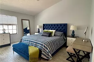 800 Meadowland Dr, Naples, FL 34108 - Photo 9