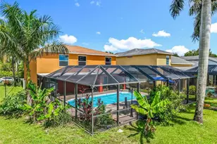 14991 Savannah Dr, Naples, FL 34119 - Photo 49