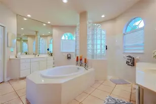 5613 Harbour Cir, Cape Coral, FL 33914 - Photo 25