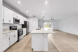 2714 SW 3rd Ln, Cape Coral, FL 33991 - Photo 9