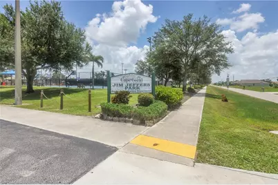 2714 SW 3rd Ln, Cape Coral, FL 33991 - Photo 29