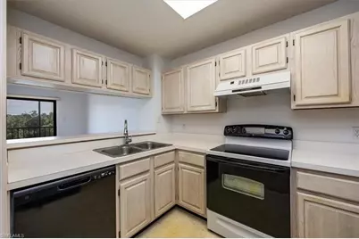 900 Arbor Lake Dr #9-307, Naples, FL 34110 - Photo 7