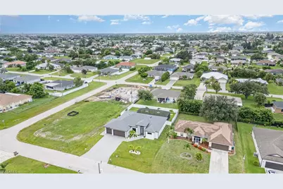 1406 SW 13th St, Cape Coral, FL 33991 - Photo 29