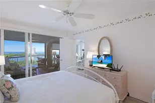 5501 Heron Point Dr, Naples, FL 34108 - Photo 11