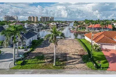 5620 SW 14th Pl, Cape Coral, FL 33914 - Photo 3