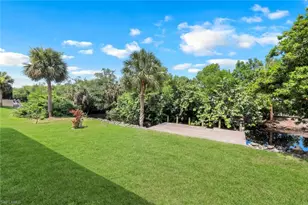 27136 Belle Rio Dr, Bonita Springs, FL 34135 - Photo 33