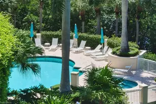 8990 Bay Colony Dr, Naples, FL 34108 - Photo 27