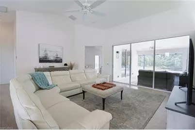 6653 Mill Run Cir, Naples, FL 34109 - Photo 7