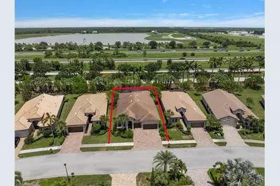 23424 Sanabria Loop, Bonita Springs, FL 34135 - Photo 5