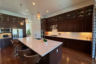 9262 Rialto Ln, Naples, FL 34119 - Photo 13