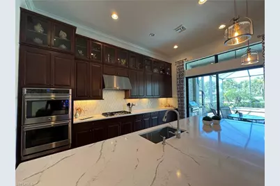 9262 Rialto Ln, Naples, FL 34119 - Photo 9