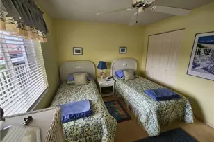 6985 Dennis Cir, Naples, FL 34104 - Photo 11