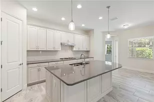 21539 Oaks of Estero Cir, Estero, FL 33928 - Photo 15