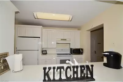 555 Park Shore Dr #B-309, Naples, FL 34103 - Photo 3