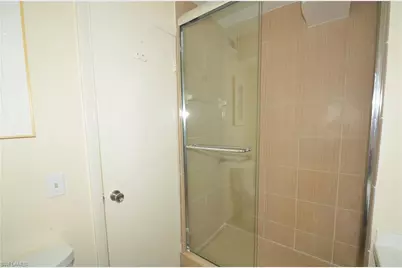 555 Park Shore Dr #B-309, Naples, FL 34103 - Photo 17