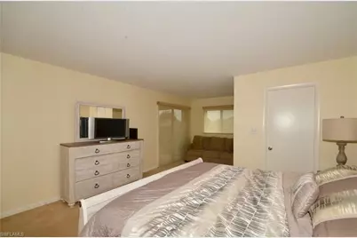 555 Park Shore Dr #B-309, Naples, FL 34103 - Photo 13