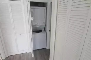 8313 Bernwood Cove Loop, Fort Myers, FL 33966 - Photo 13