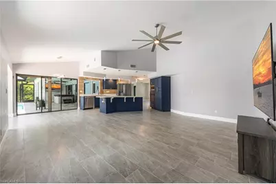 2517 SW 52nd St, Cape Coral, FL 33914 - Photo 15