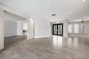 2517 SW 52nd St, Cape Coral, FL 33914 - Photo 7