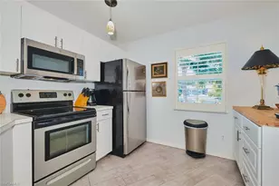 12065 Summergate Cir, Fort Myers, FL 33913 - Photo 3