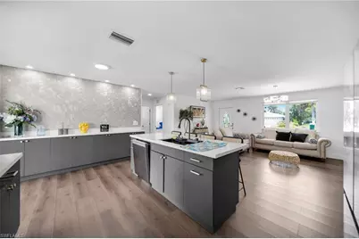 127 SE 43rd Ln, Cape Coral, FL 33904 - Photo 13