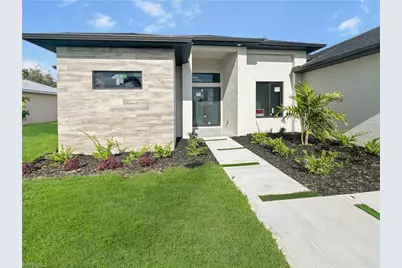 9 SW 14th Ave, Cape Coral, FL 33991 - Photo 7