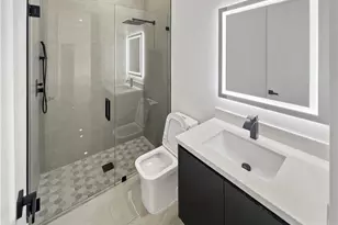 9 SW 14th Ave, Cape Coral, FL 33991 - Photo 23