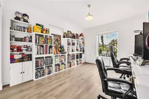 27237 Rio Vista Cir, Bonita Springs, FL 34135 - Photo 23