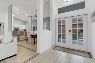 9521 Mariners Cove Ln, Fort Myers, FL 33919 - Photo 7