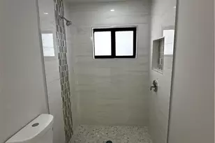 407 Chalet Ave S, Lehigh Acres, FL 33974 - Photo 23