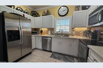 10721 Parrot Cove Cir, Estero, FL 33928 - Photo 3