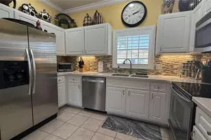 10721 Parrot Cove Cir, Estero, FL 33928 - Photo 3