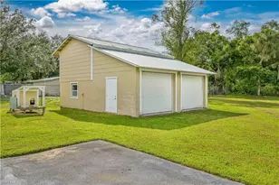4240 Ellis Rd, Fort Myers, FL 33905 - Photo 41