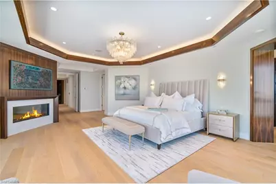 4021 Gulf Shore Blvd N #14, Naples, FL 34103 - Photo 17