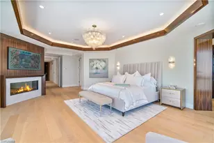 4021 Gulf Shore Blvd N, Naples, FL 34103 - Photo 17