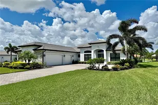 2258 Somerset Pl, Naples, FL 34120 - Photo 5