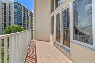 4041 Gulf Shore Blvd N, Naples, FL 34103 - Photo 7