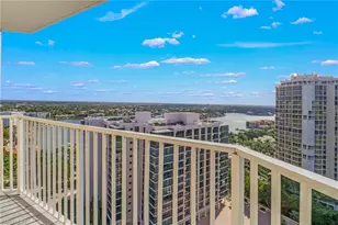 4041 Gulf Shore Blvd N, Naples, FL 34103 - Photo 3