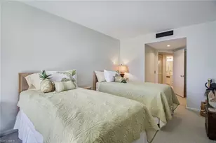 4041 Gulf Shore Blvd N, Naples, FL 34103 - Photo 19