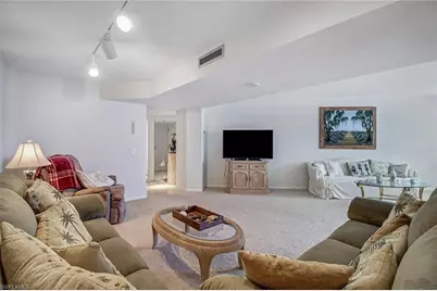 4041 Gulf Shore Blvd N #402, Naples, FL 34103 - Photo 9