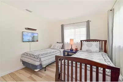 3414 SE 11th Pl, Cape Coral, FL 33904 - Photo 19