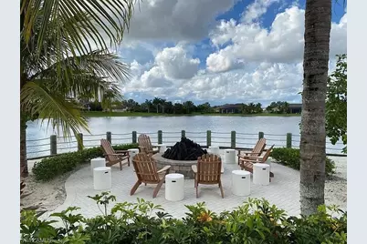 14286 Charthouse Cir, Naples, FL 34114 - Photo 7