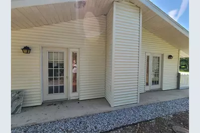 134 SE 8th St, Cape Coral, FL 33990 - Photo 5